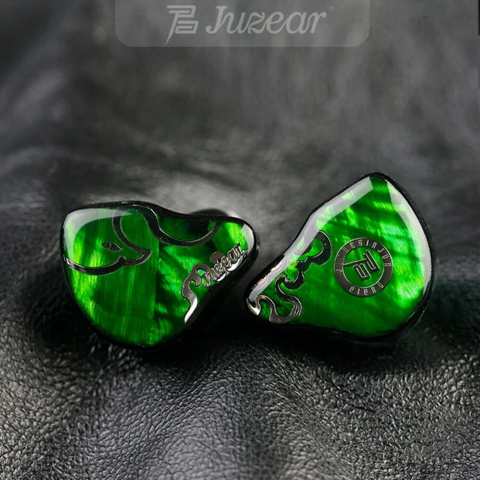 Juzear Defiant IEM